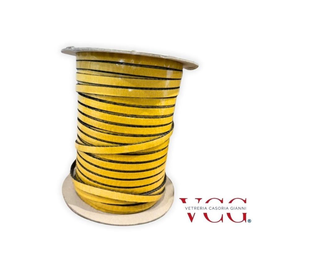 Vetro ceramico 33,5 cm x 33,5 cm spessore 4mm spedizione inclusa + 2metri liniare piatta larga 10mm + 5metri lineari tonda da 8mm + silicone alta temperatura