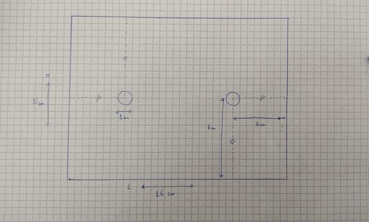 Vetro ceramico 16 cm x 12 cm spessore 4mm  CON 2 FORI COME DA FOTO spedizione inclusa.
